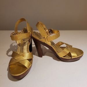 Juicy Couture Gold Heeled Sandles